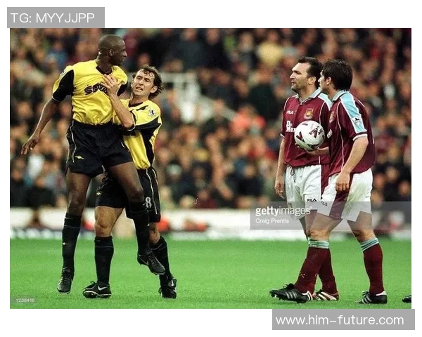 京多安的足球之路:从青年才俊到世界级中场的辉煌蜕变 京多安的足球之路:从青年才俊到世界级中场的辉煌蜕变