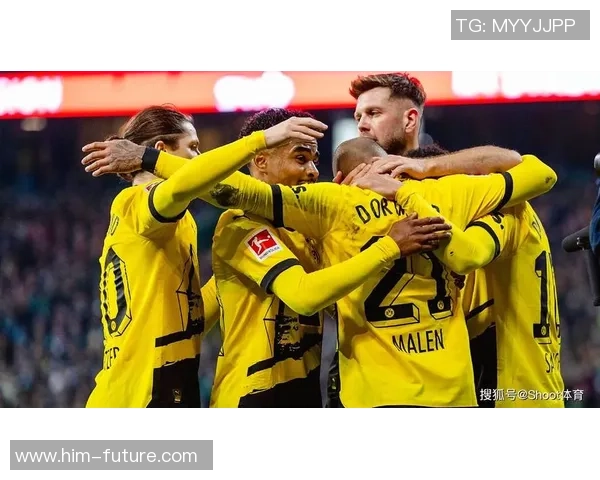 墨胜利与柏斯光荣的激烈对决展现足球魅力与团队精神的巅峰较量 墨胜利与柏斯光荣的激烈对决展现足球魅力与团队精神的巅峰较量